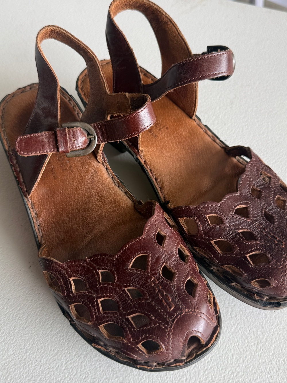 Josef Seibel Brown Leather Cutout Sandals sz 39 (8-8.5)